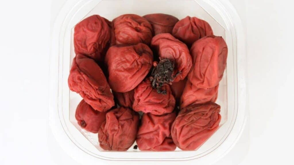 7 ways to get rid of futsukayoi umeboshi