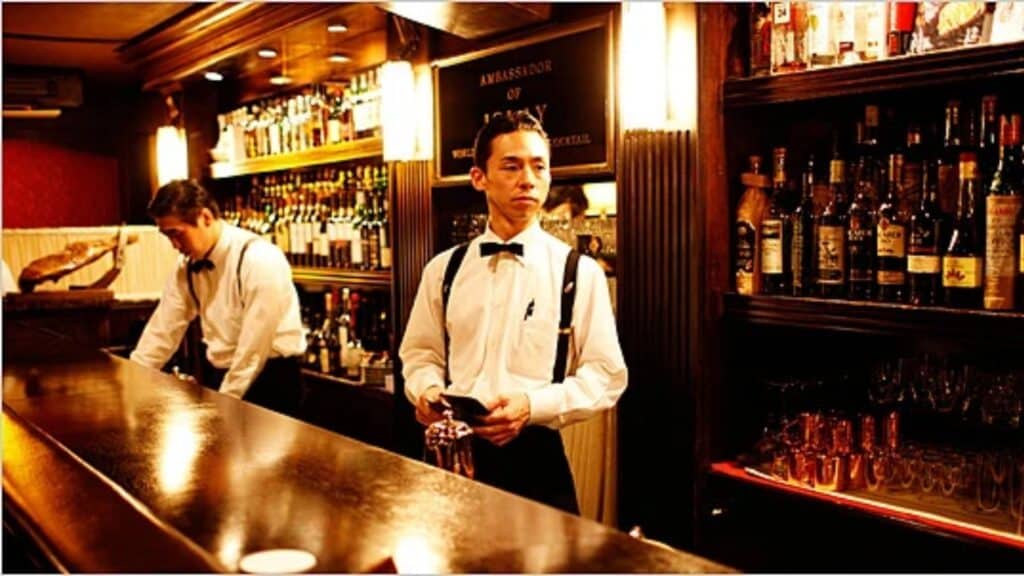 Japanese Phrases For Your Night Out in Tokyo sumimasen