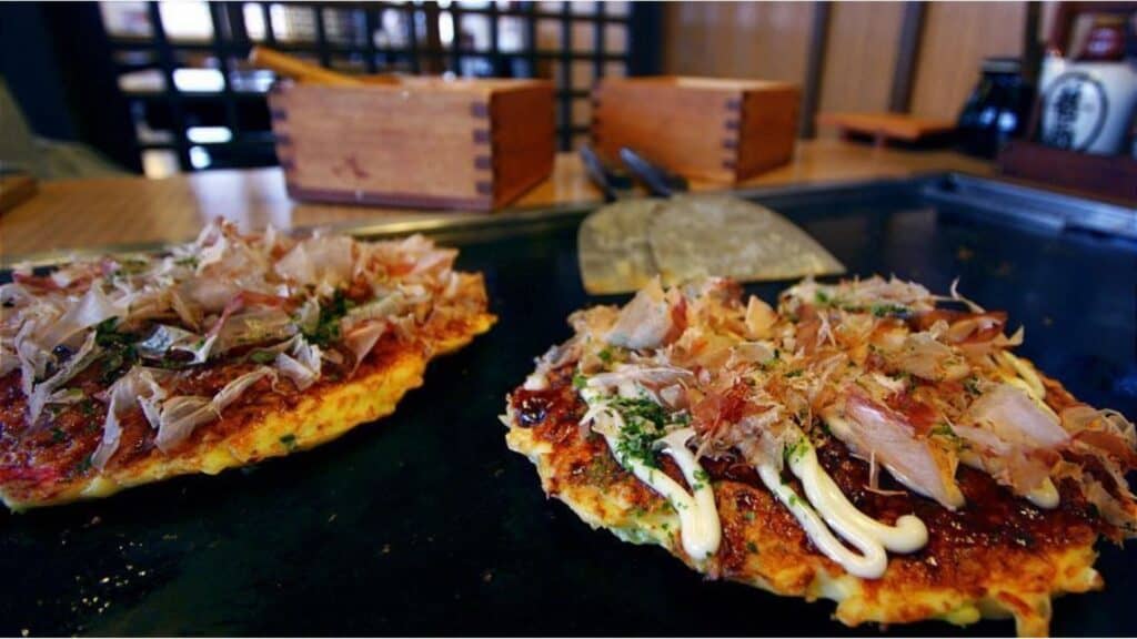 every Japanese food you must try okonomiyaki