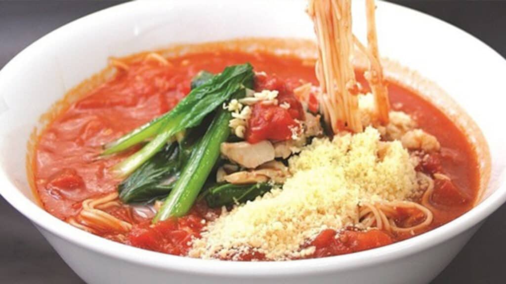 Tomato ramen