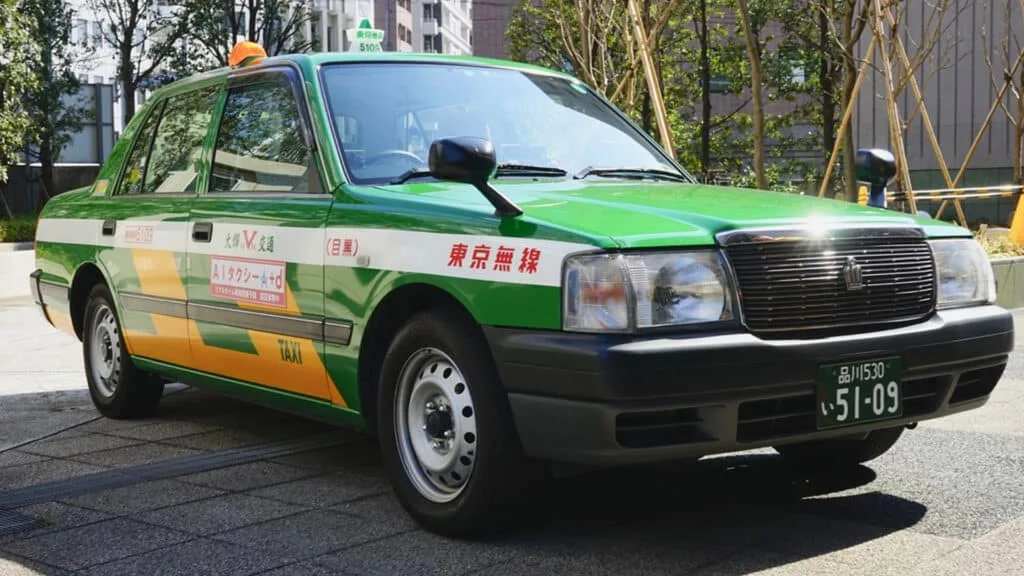 Japanese-taxi-comfortable