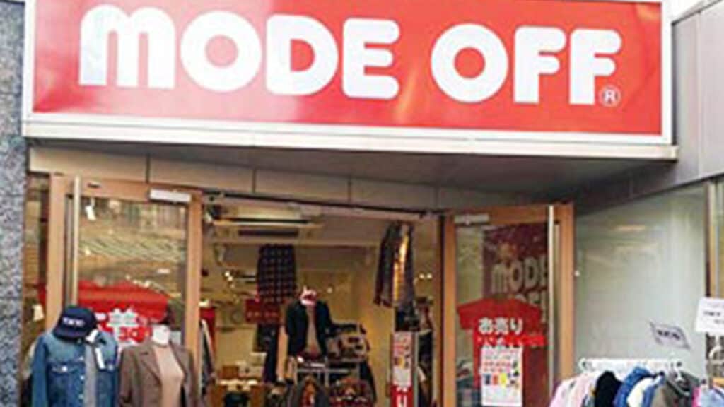 Mode Off thrift shop shopping in Tokyo