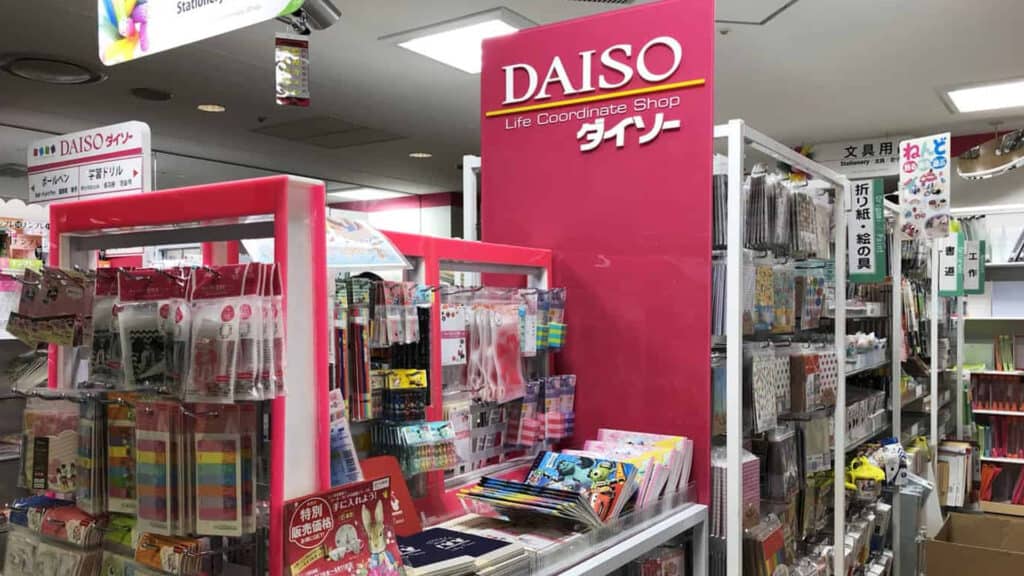 100 Yen Shop _ Tips on where to go and what to buy Daiso