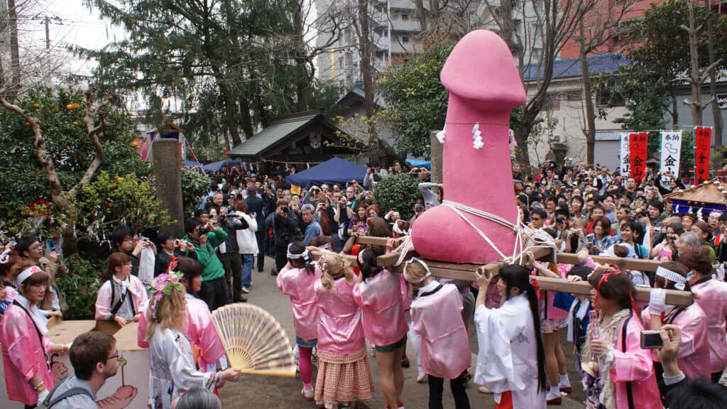 Spring has Sprung, how to enjoy Spring in Tokyo, 2020 Kanamara Matsuri festival penis festival spring