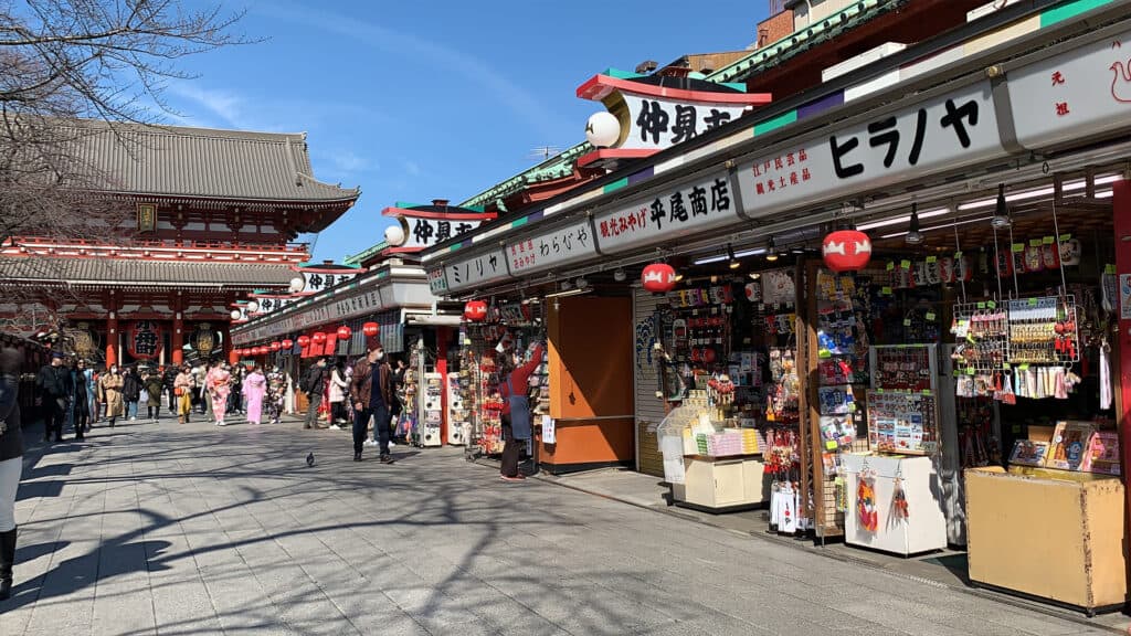 asakusa empty during coronavirus in Tokyo