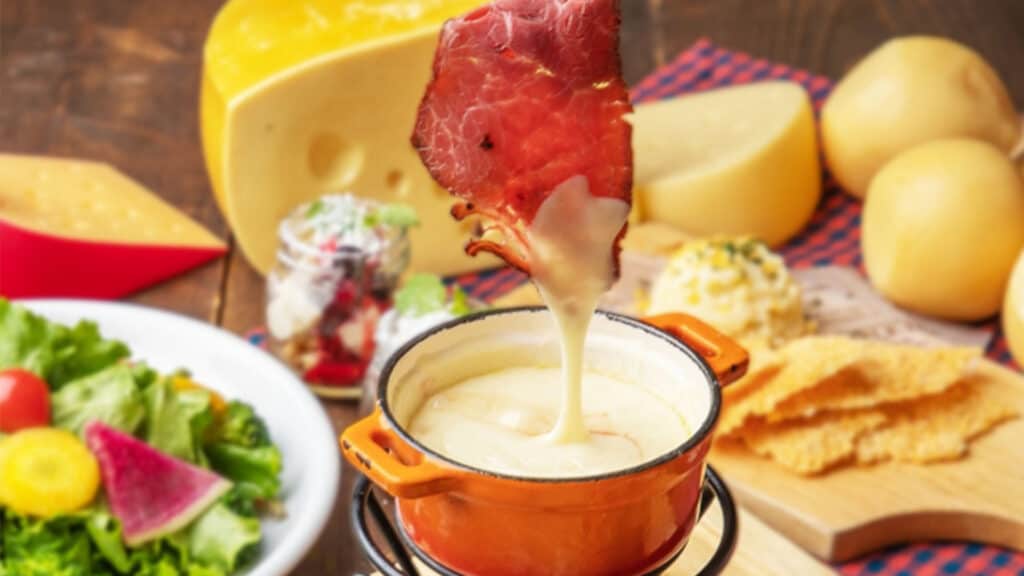 The best places and everything about all-you-can-eat, Tabehoudai in Japan cheese fondue raw beef