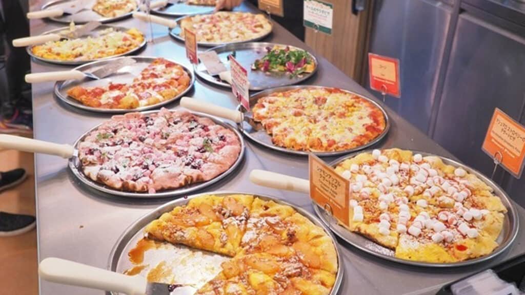 The best places and everything about all-you-can-eat, Tabehoudai in Japan shakey's pizza