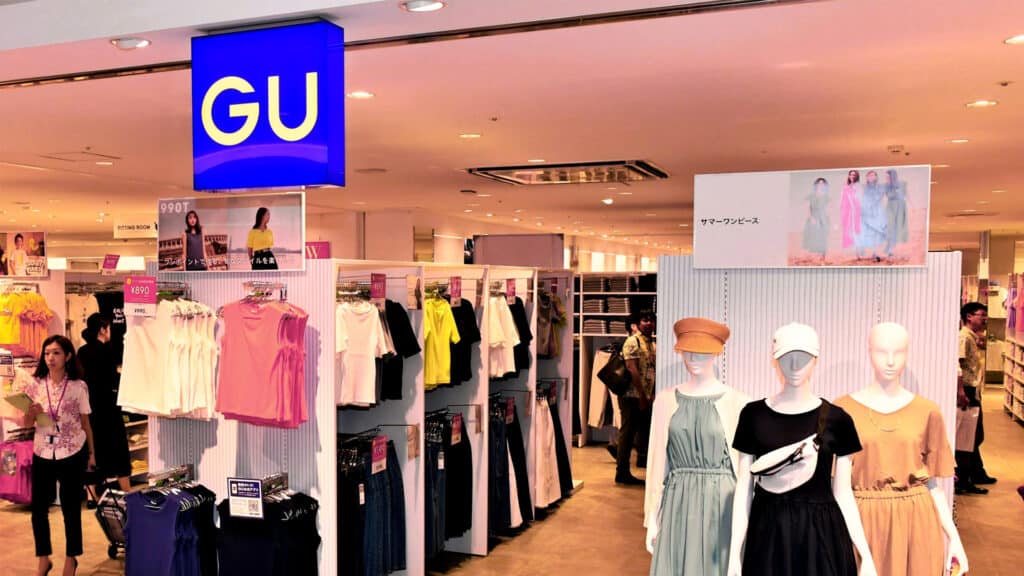 Japanese Modern Fashion in Japan GU