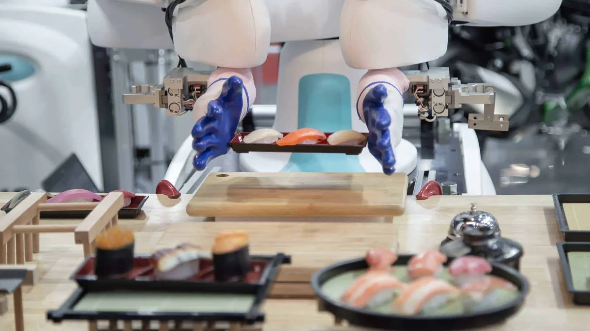10 interesting robots from Japan you need to check out