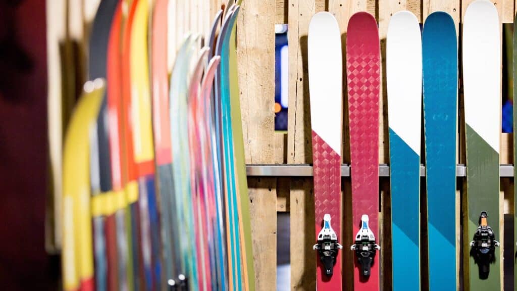 7 Best Skiing_snowboarding spots in Japan Rental shops