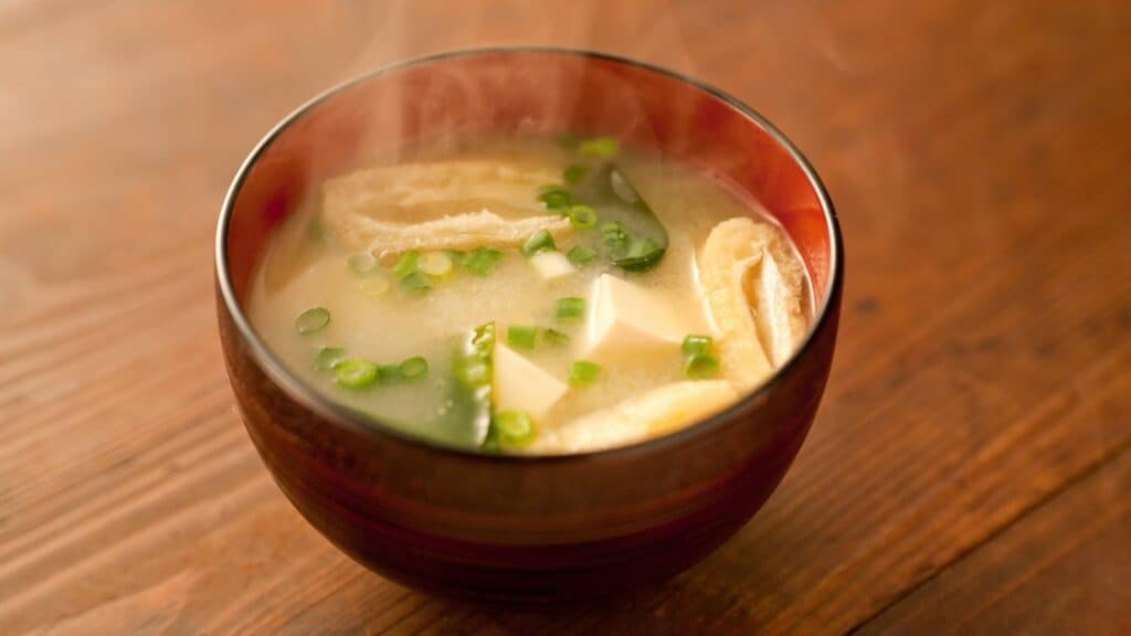 Top 8 healthy Japanese food Miso soup