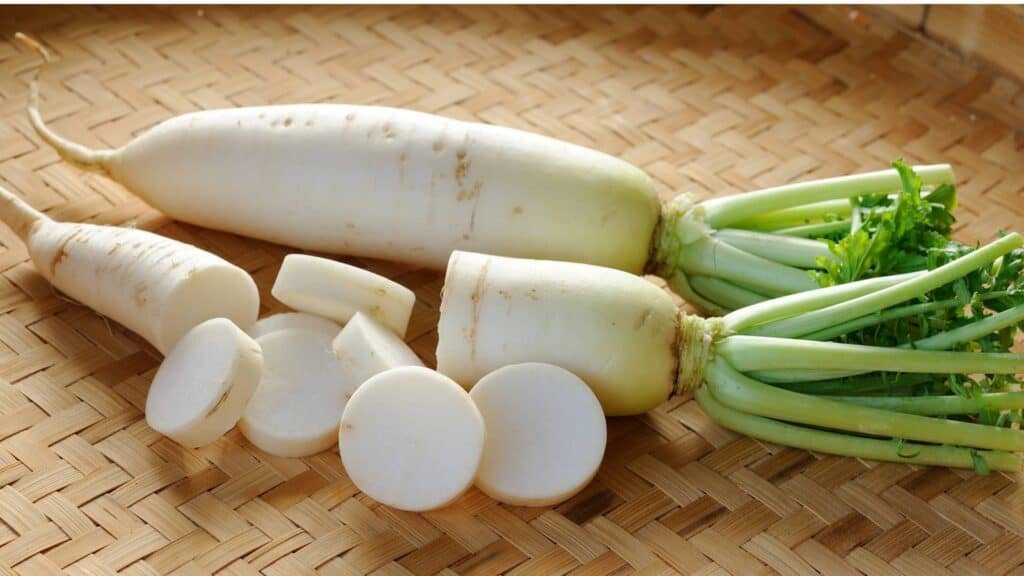What to eat in winter in Japan Daikon