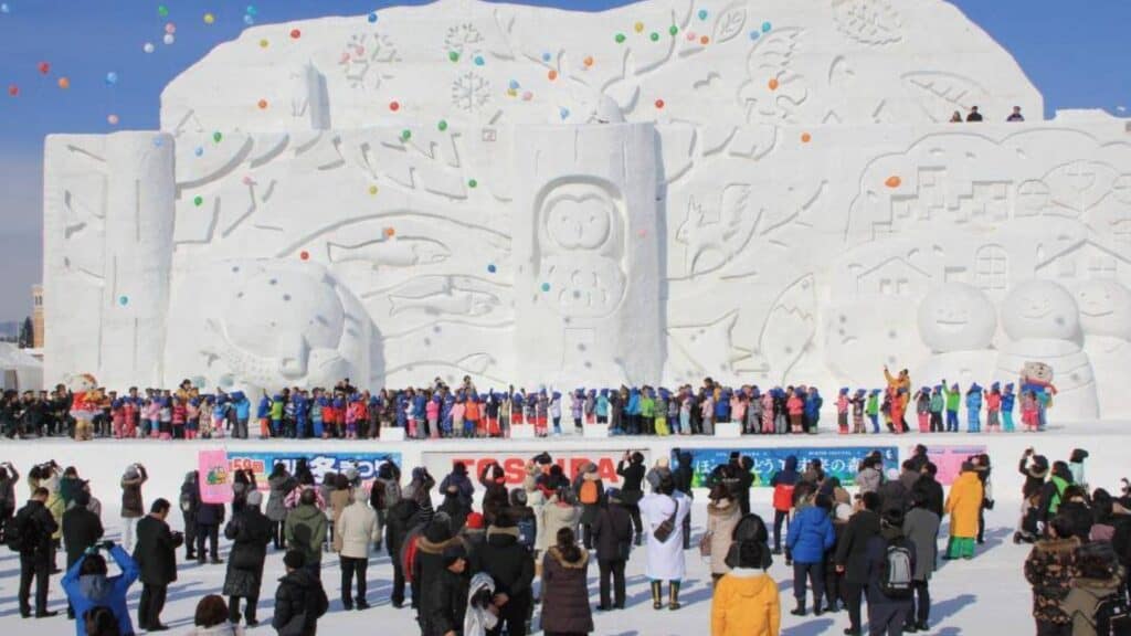 8 Best Winter festivals Asahikawa winter festival 1