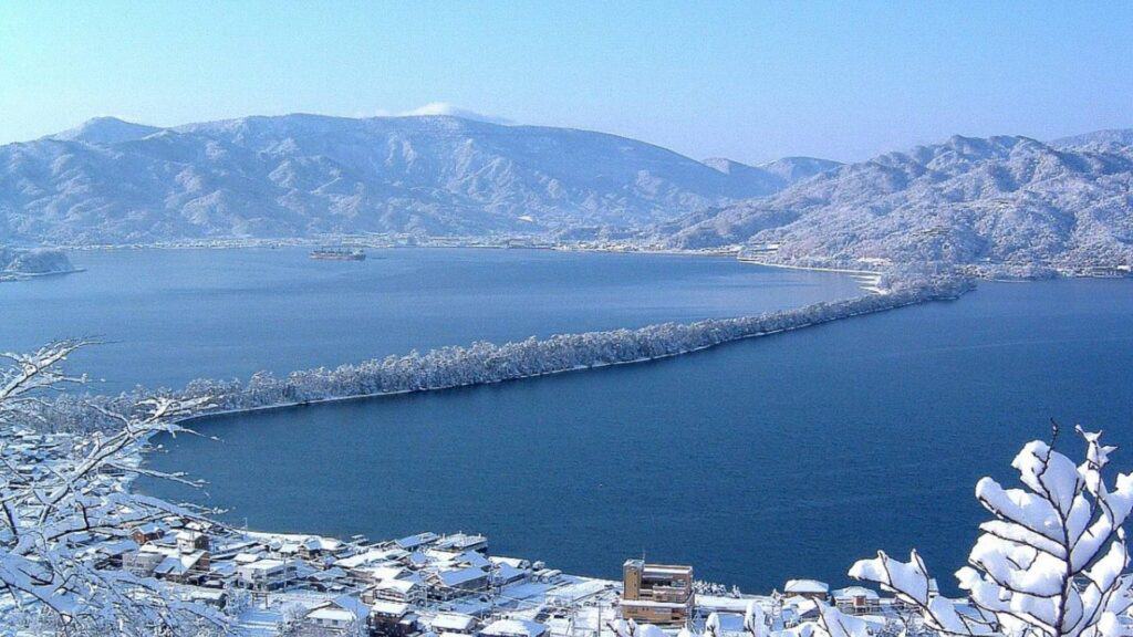 Where to visit in winter in Japan Amanohashidate