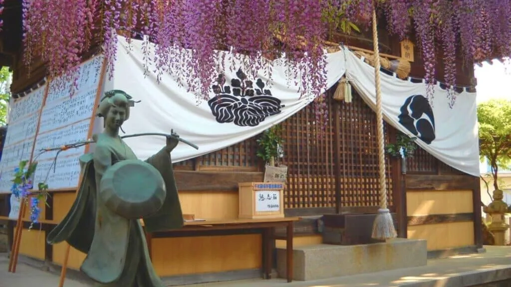 28 Best Wisteria spots Shiso City
