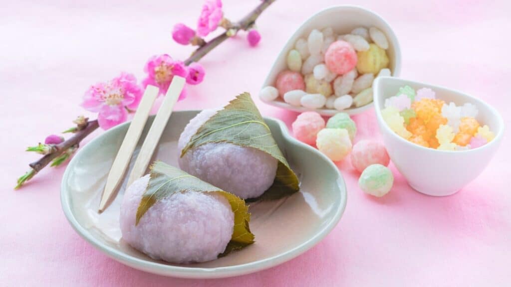 What to do in spring in Japan Eat sakura sweets
