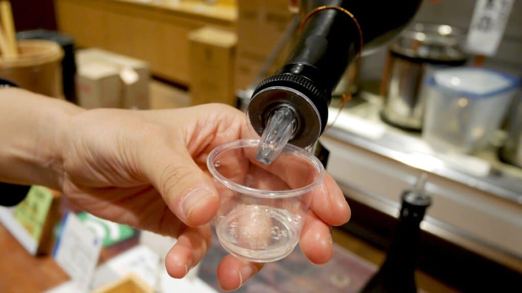 What to do in spring in Japan Enjoy sake at the opening of the brewery