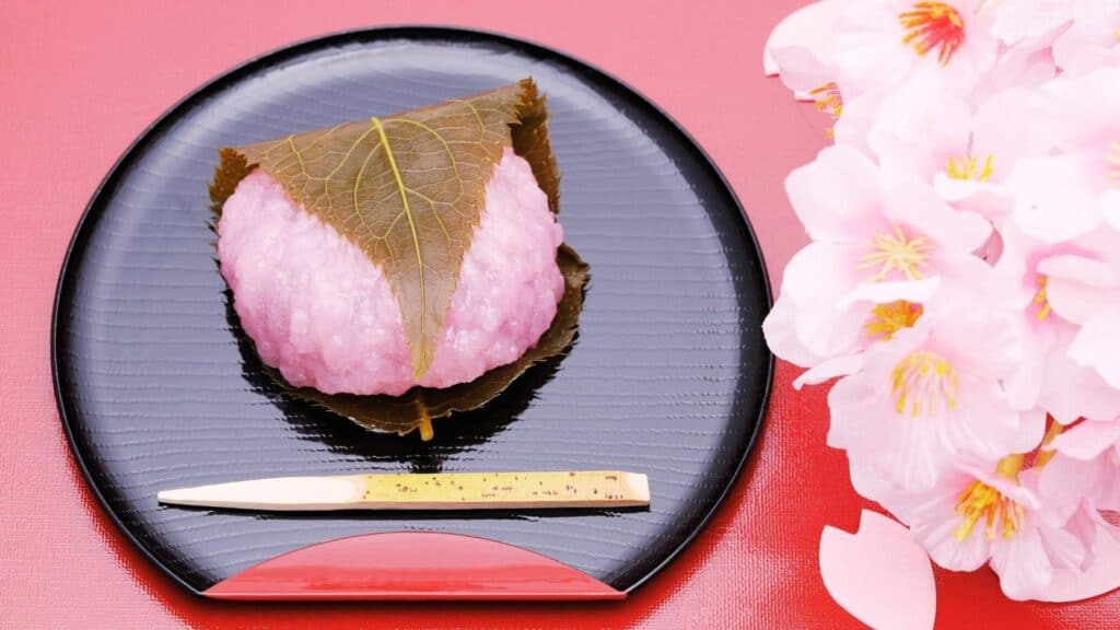 Japanese spring food: Sakura mochi