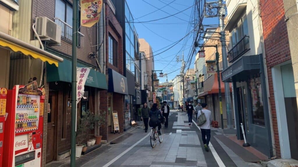 Nakano Travel Yakushi Ai Road Shopping Street