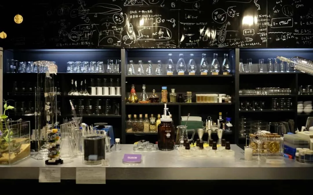 Yotsuya-sanchome Travel Science Bar INCUBATOR