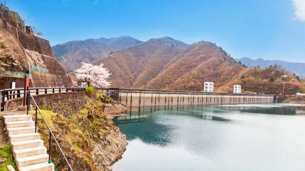 Hiking in Okutama Featured Image