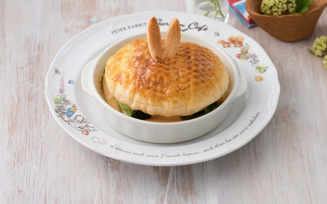 Jiyugaoka area guide Peter Rabbit Garden Cafe