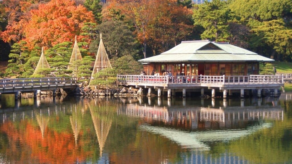 Chuo City Ward Hamarikyu Gardens