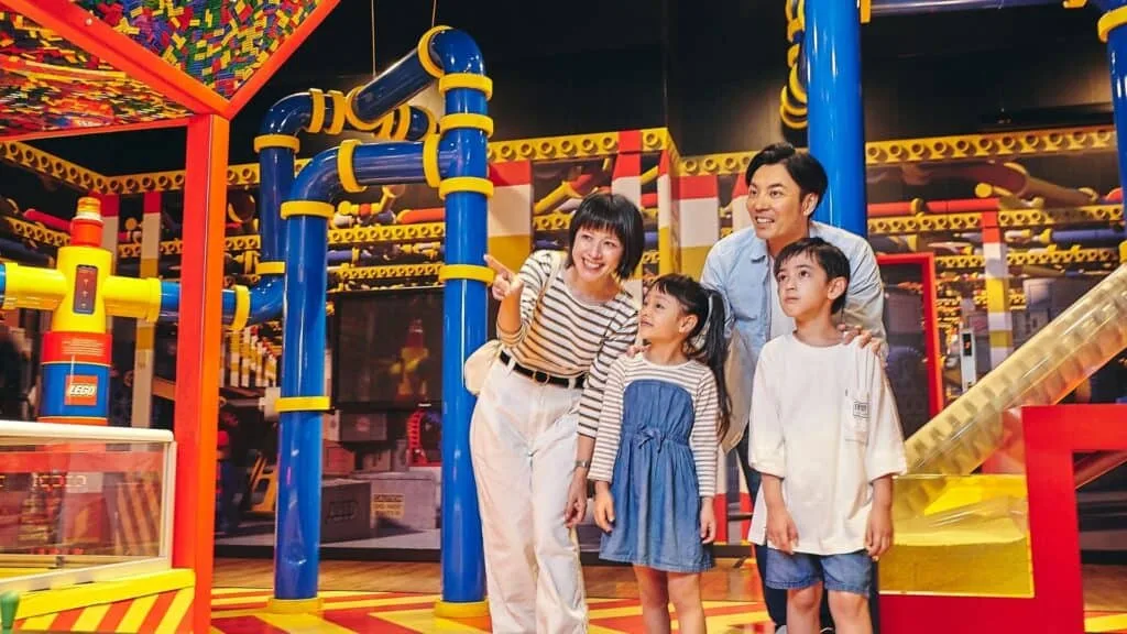 Odaiba area guide Legoland Discovery Centre