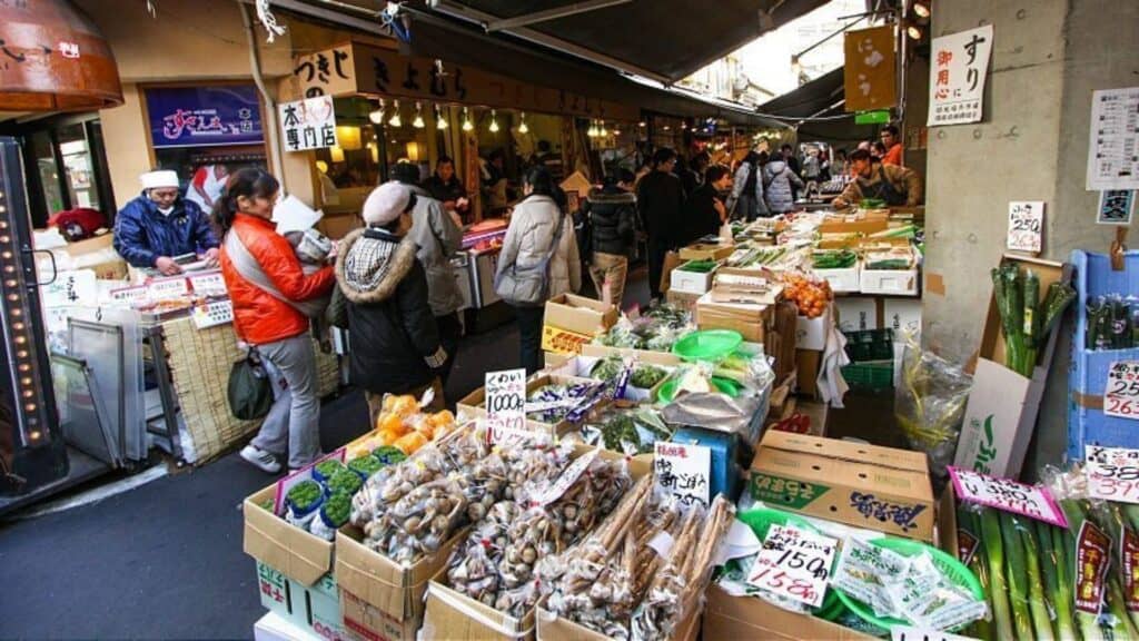 Japan 1-week Itinerary Tsukiji Fish Market