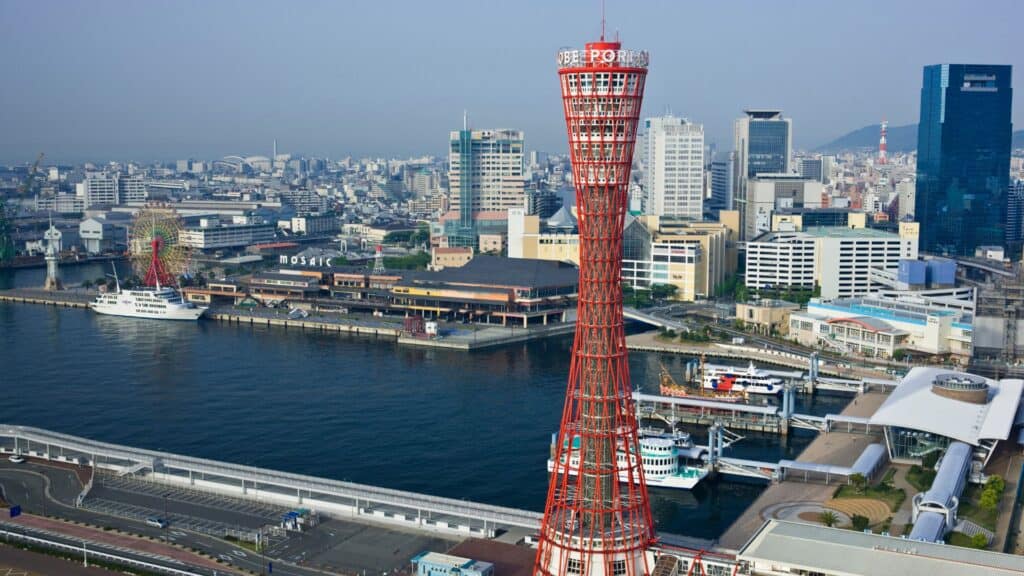 15 exciting things to do Kobe Port Tower-1