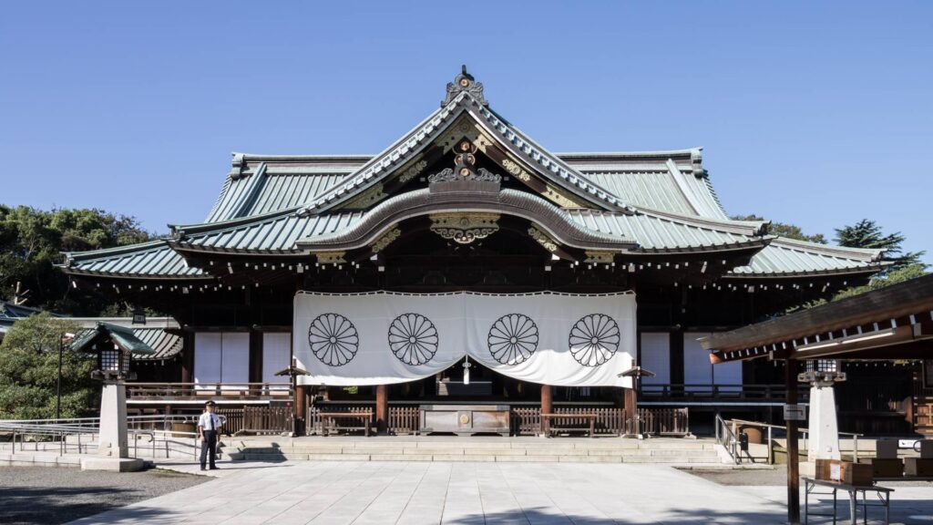 Hatsumode in Tokyo Yasukuni Shrine 1