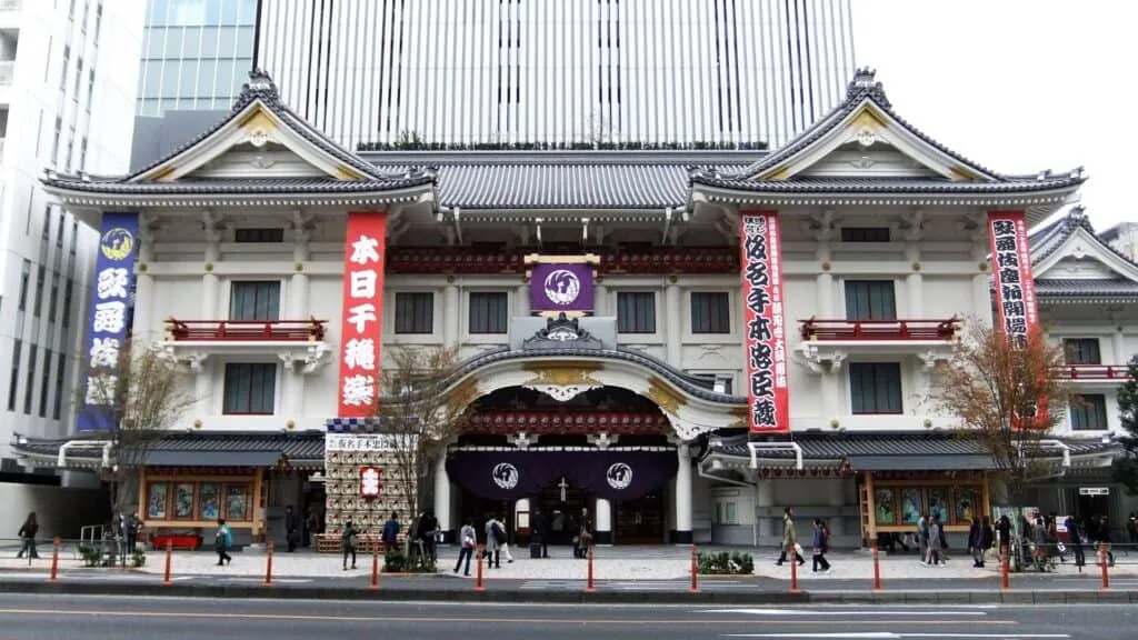 What to do when it rains in Tokyo_ Kabuki-za Theater