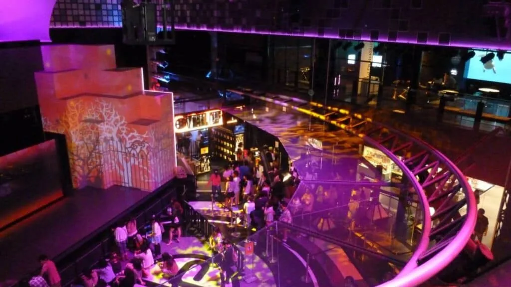 What to do when it rains in Tokyo_ Tokyo Joypolis
