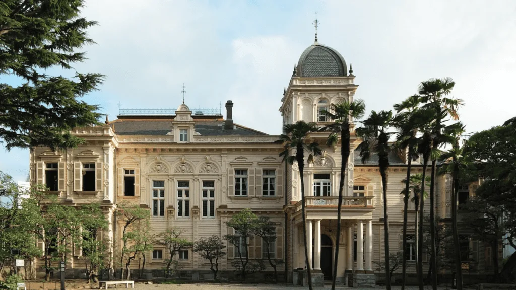 24 Date spots in Tokyo Former Iwasaki Residence Garden