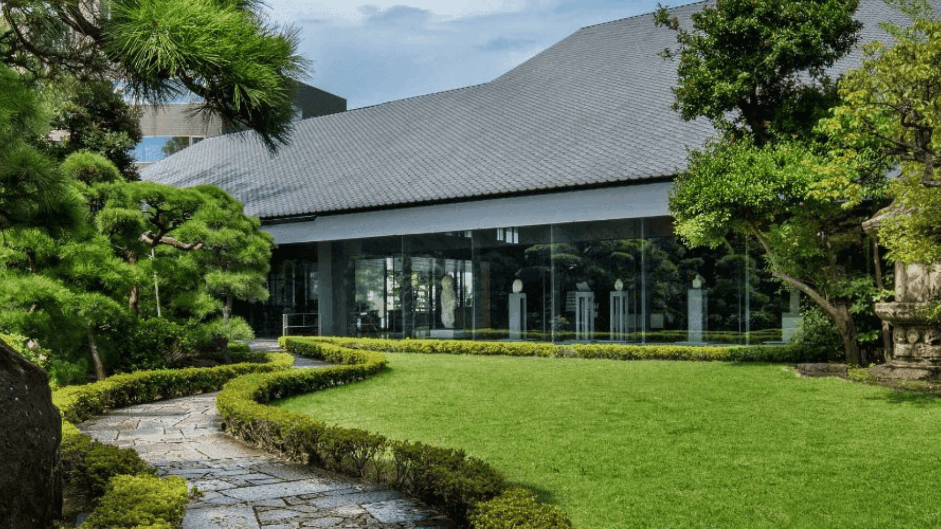 24 Date spots in Tokyo Nezu Museum