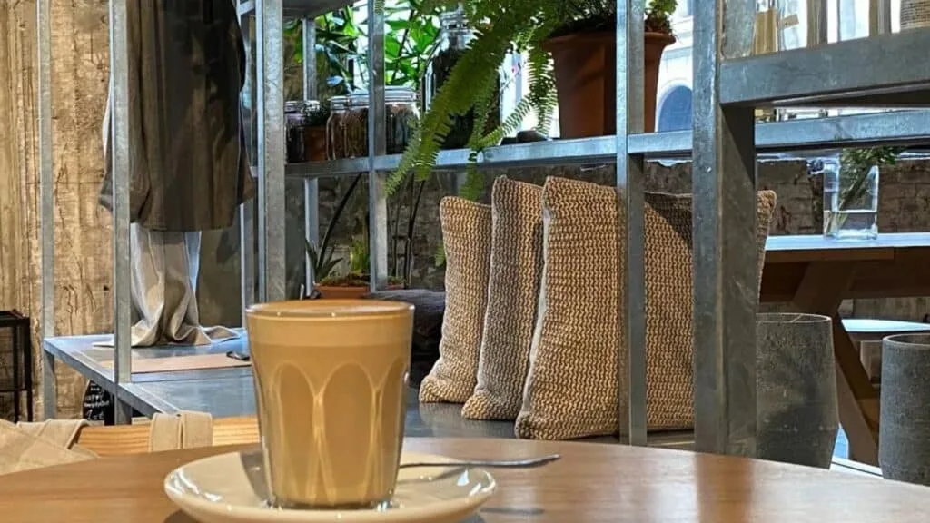 Cafes in Tokyo Switch Coffee Tokyo K5