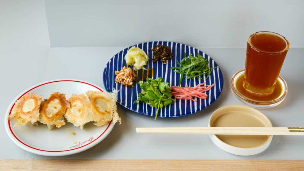 Tokyo Station Gyoza Stand Oolong