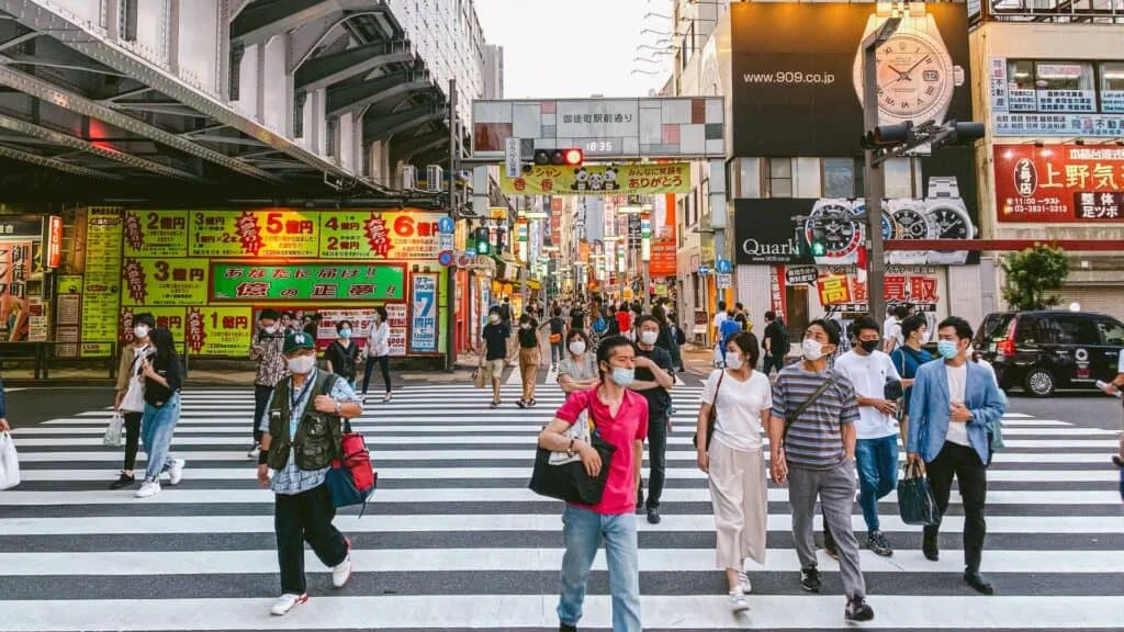 Do’s and Don’ts Don’t J-Walk