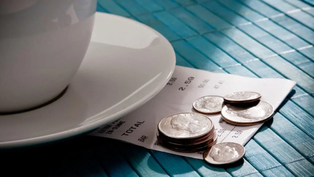Japan Dos and Don’ts : Don’t Leave Tips
