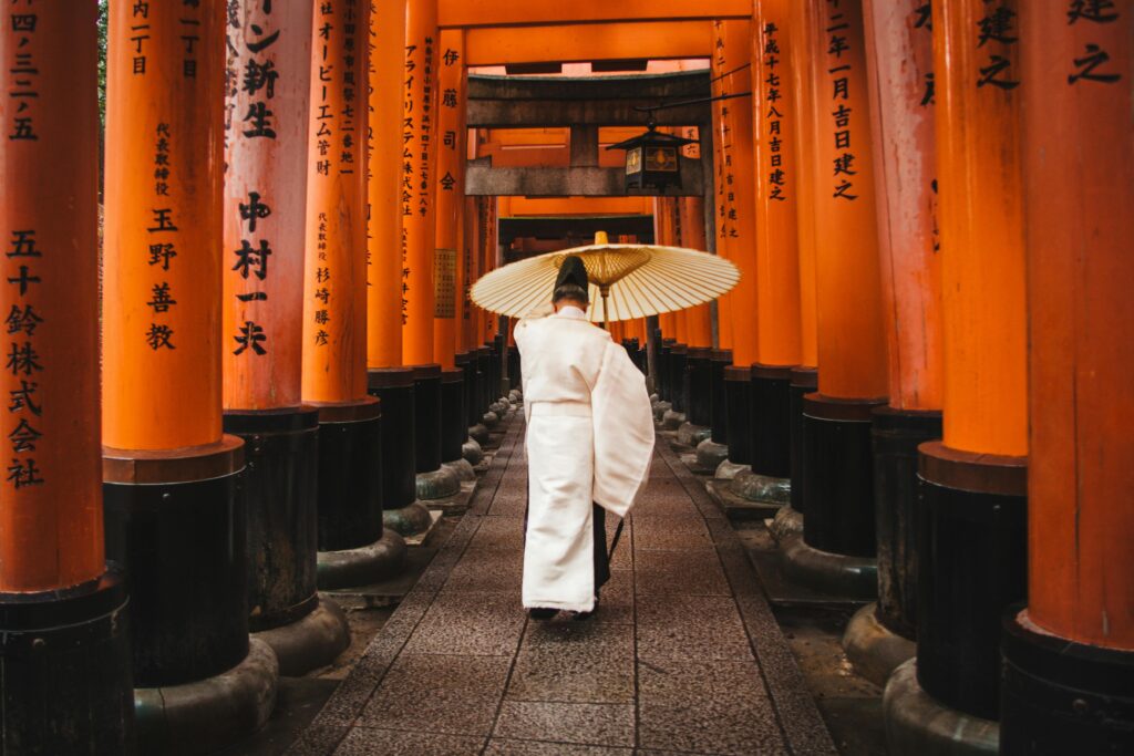 60 Things You Must Know Before Visiting Japan: Know the difference between temples and shrines