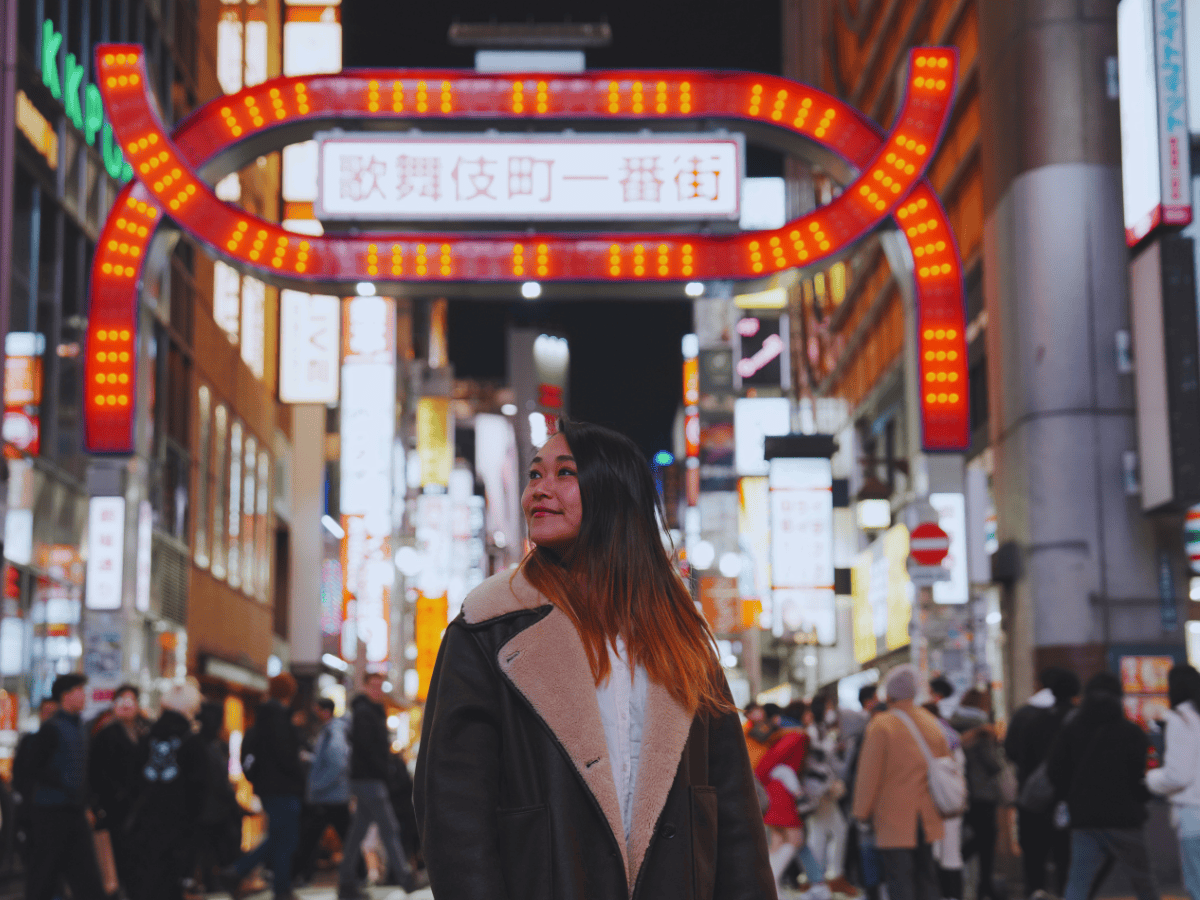 Enhanced-Tokyo-Shinjuku-Venese at Kabukicho-9 Tokyo kabuki-cho