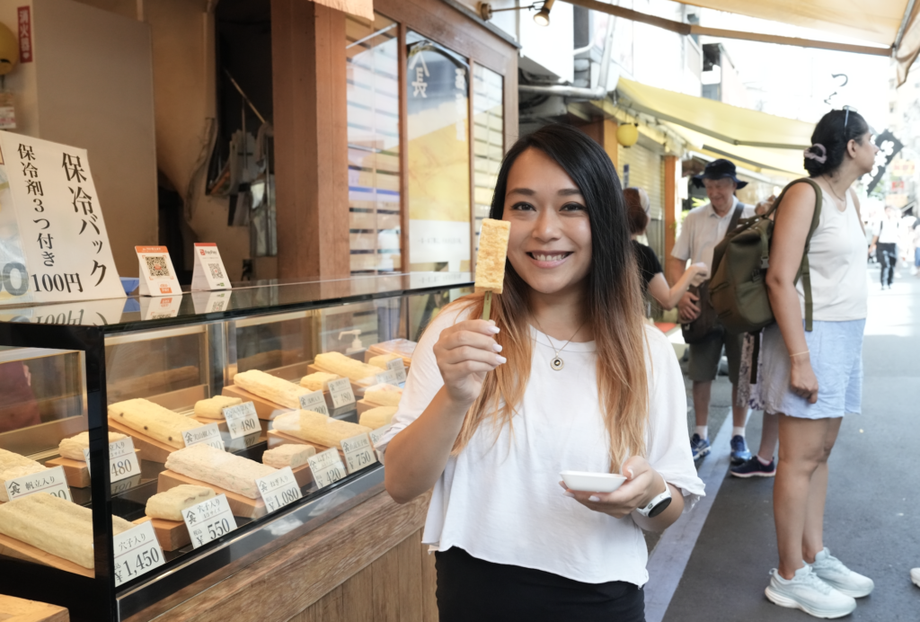 3 Stops on the Oedo Line: Venese of Flip Japan Guide Eating Tsukiji's Famous Tamagoyaki