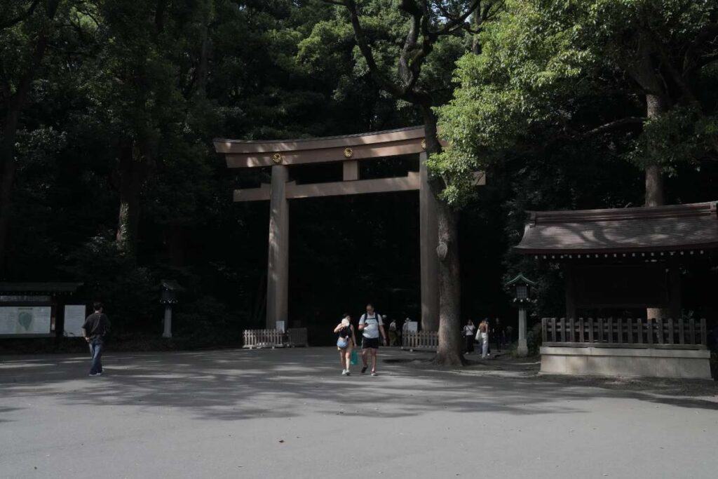 Yamanote Line Itinerary: Meiji Shrine