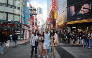 Flip tour guests Shinjuku