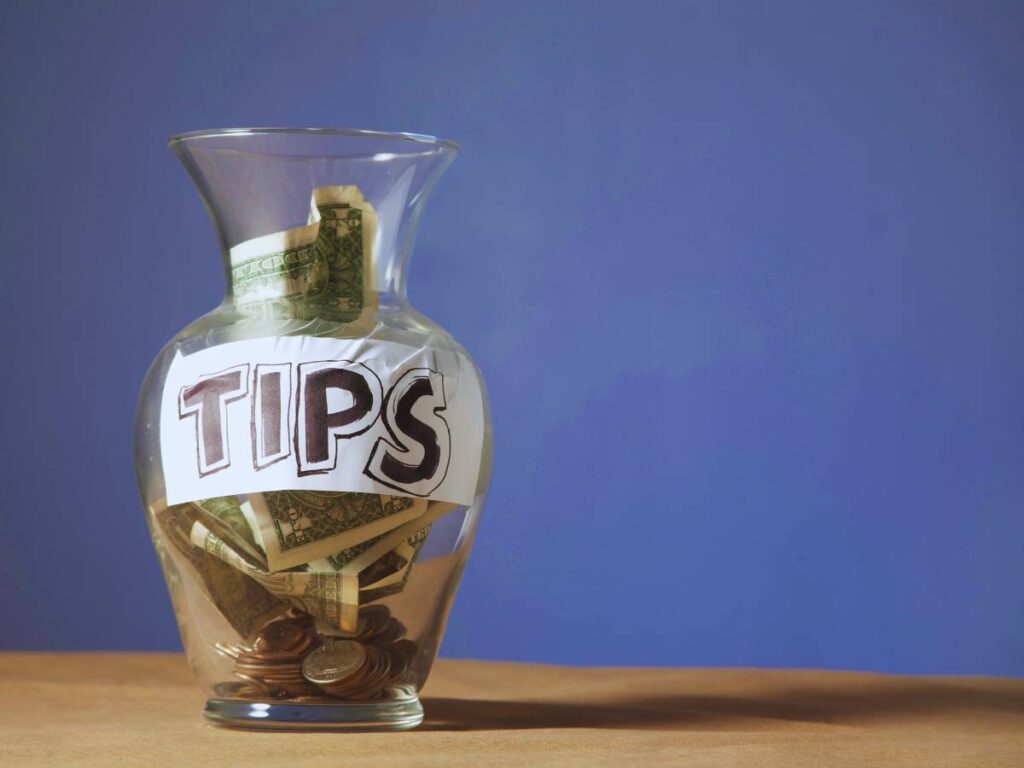 28 Surprising Things About Japan That Shock Travellers: No Tipping