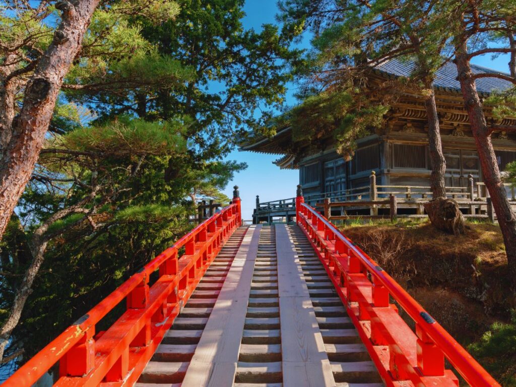 Miyagi Area Guide + itinerary (Fukuura Bridge)