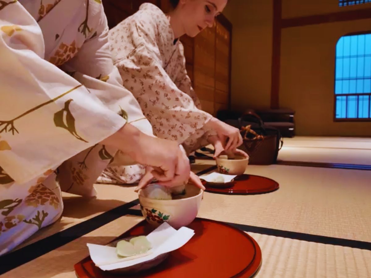 Cultural experiences-Tea ceremony-Kimono-Kyoto-Kimono-Nishiki Orizuruya (Photo property of Flip Japan)