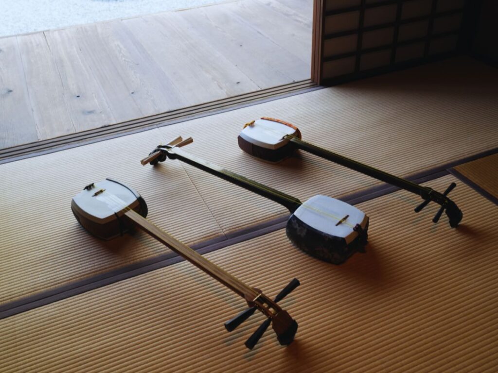 Japan cultural experience-Shamisen (Photo by Flip Japan)