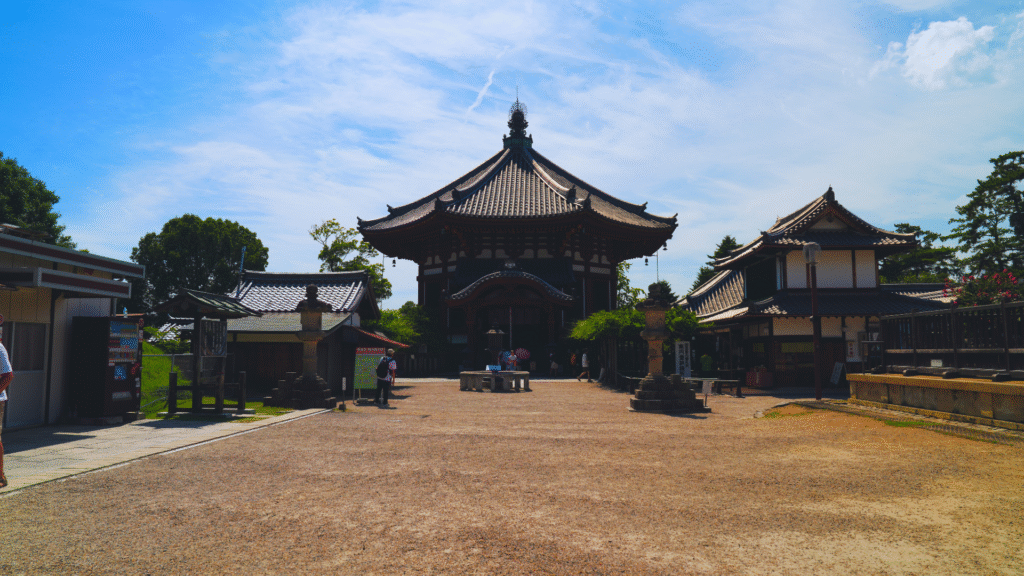 Flip Japan photo of a temple in Nara