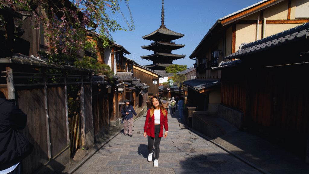 Flip Japan photo of an ancient Japanese street in Kyoto with Kiyomizudera temple in the background
